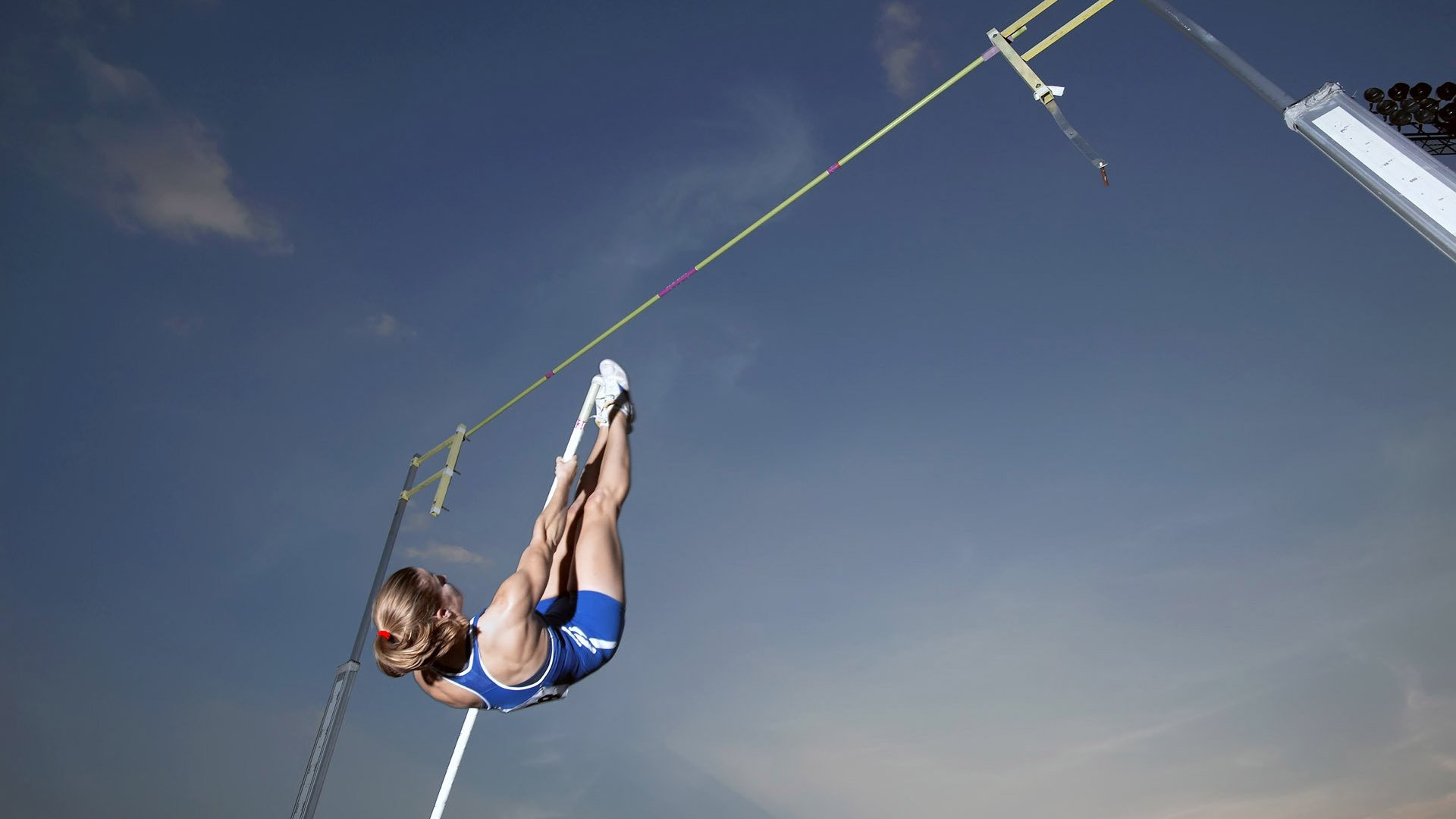 内马尔赛事官方发布绝杀新规，曼联争议不断